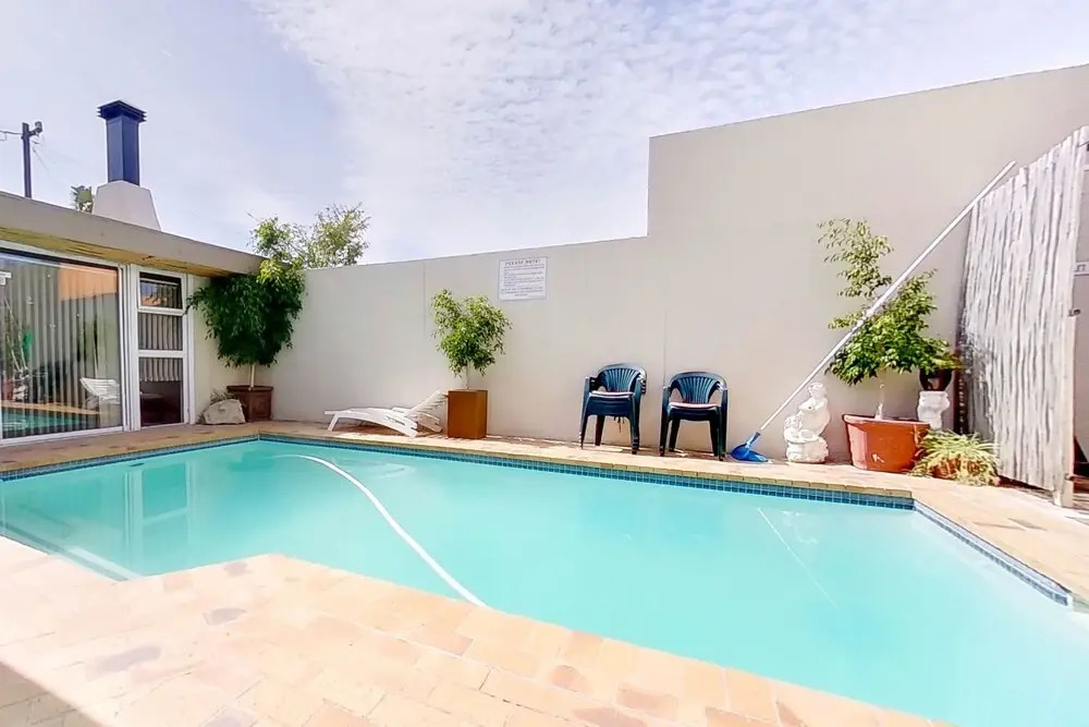 Executive Couples Suite Strand