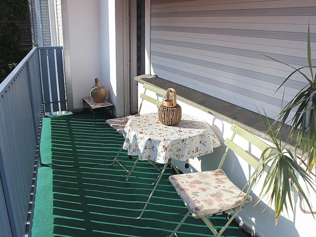 Lovely apartment in Blomberg with a garden