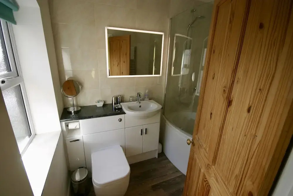 Holland House Bed & Breakfast