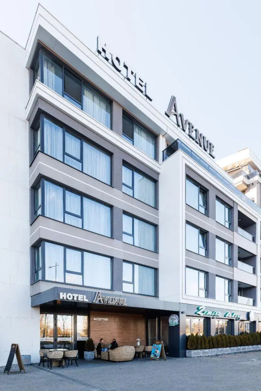 Avenue Aparthotel