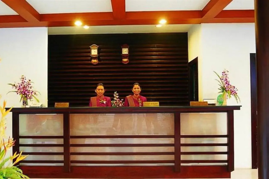 Kata Poolside Resort SHA Extra Plus