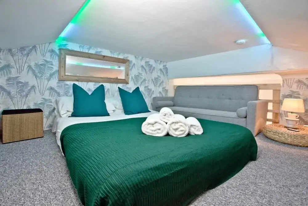 Host Stay Durnford Street