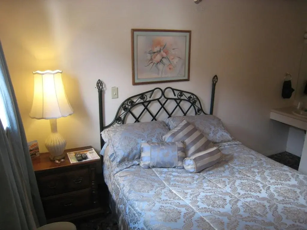 Deadwood Dicks Hotel