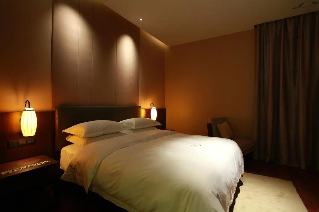 Chinaware Hotel