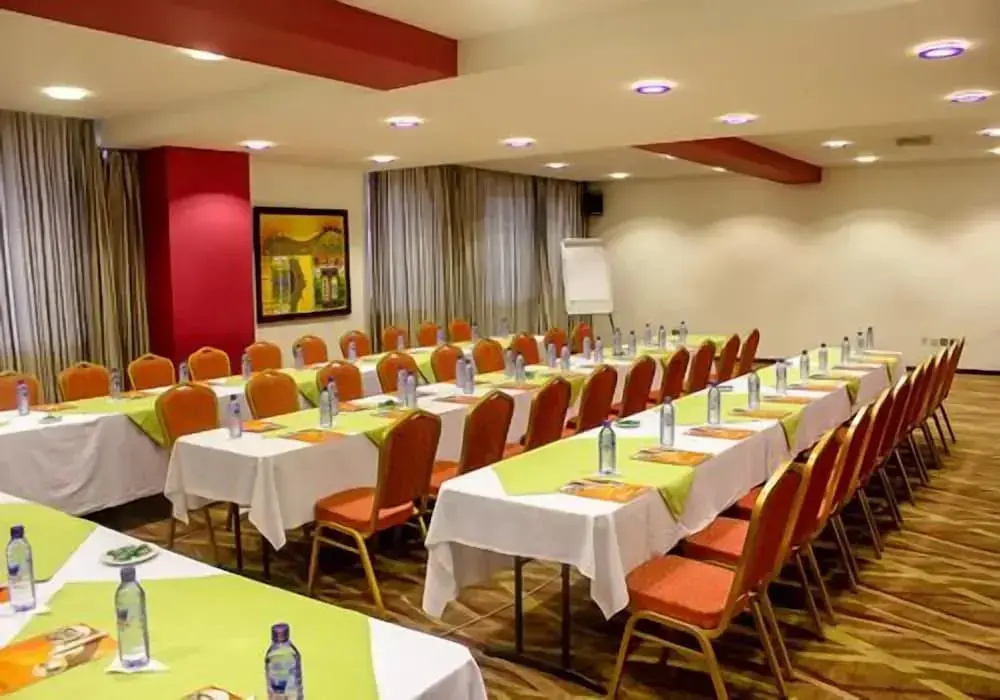 Maxlot Hotel
