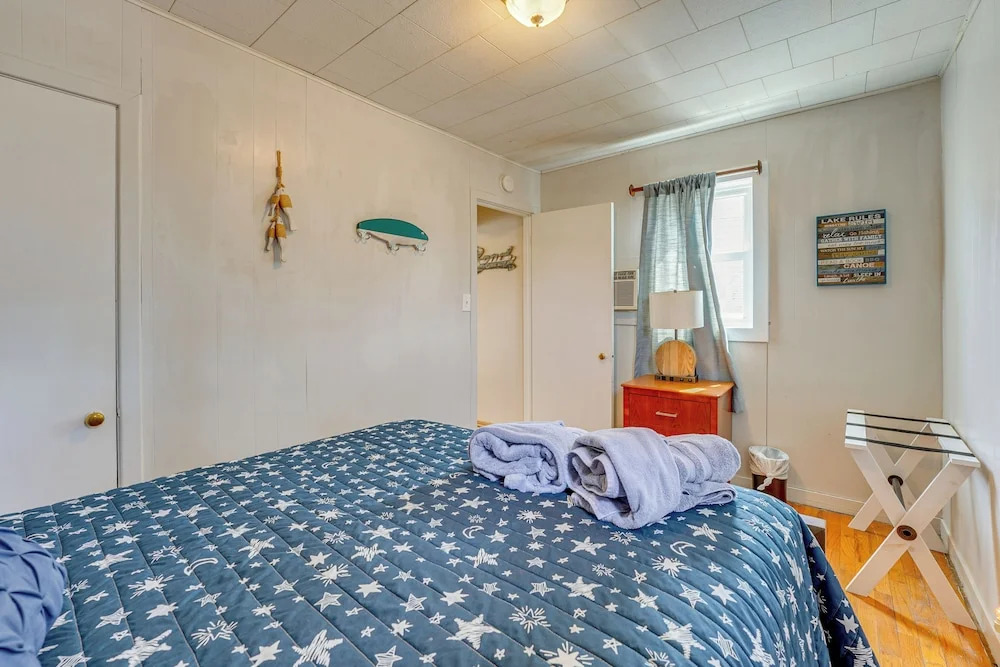 Ludington Vacation Rental - Walk to Lake Michigan!