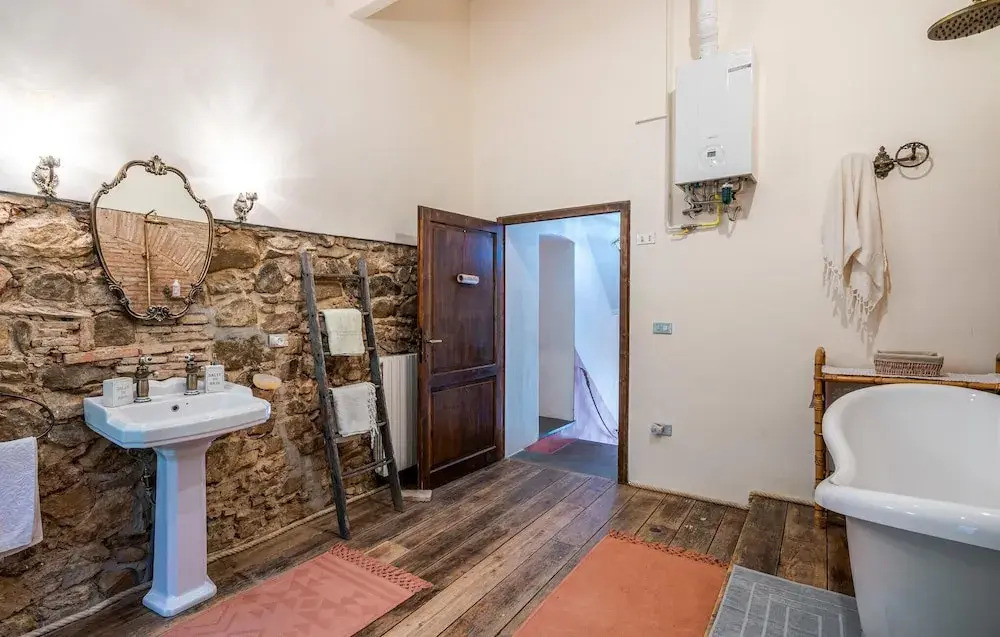Casale Cuche