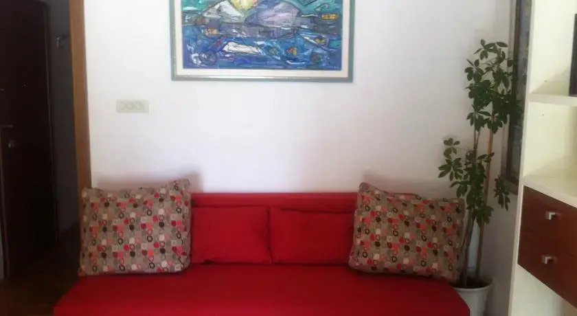 Apartment 4 you