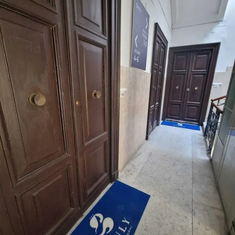 GIULY SUITES & ROOMS
