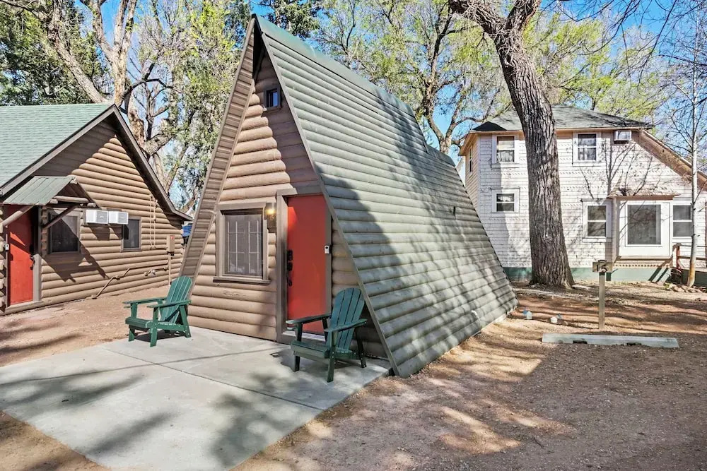 Timber Lodge Cabin 15