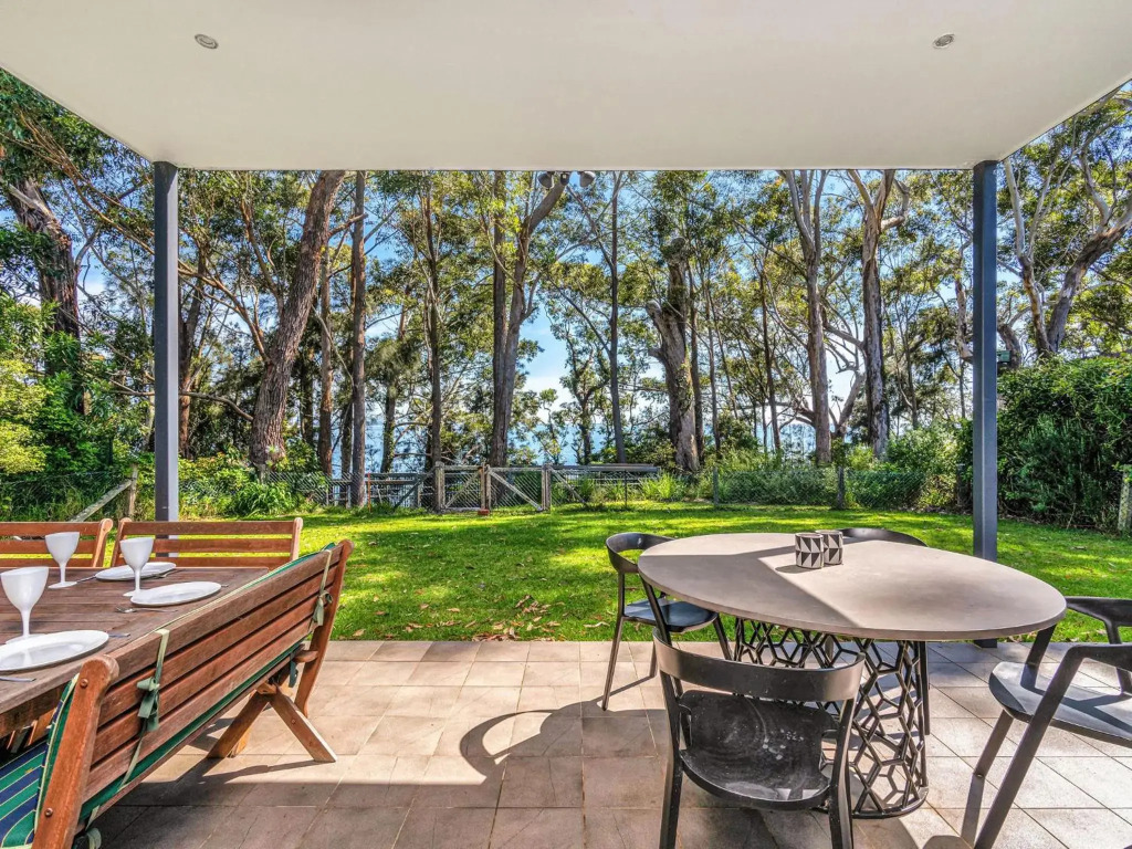 Luxury Living with Private Access to Orion Beach