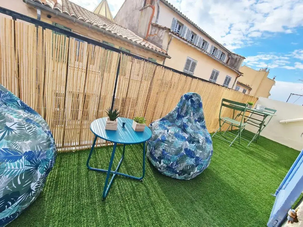 GregBnb-com - Centre Ancien - Studio Roof-Top - CLIMATISÉ - 5eme étage