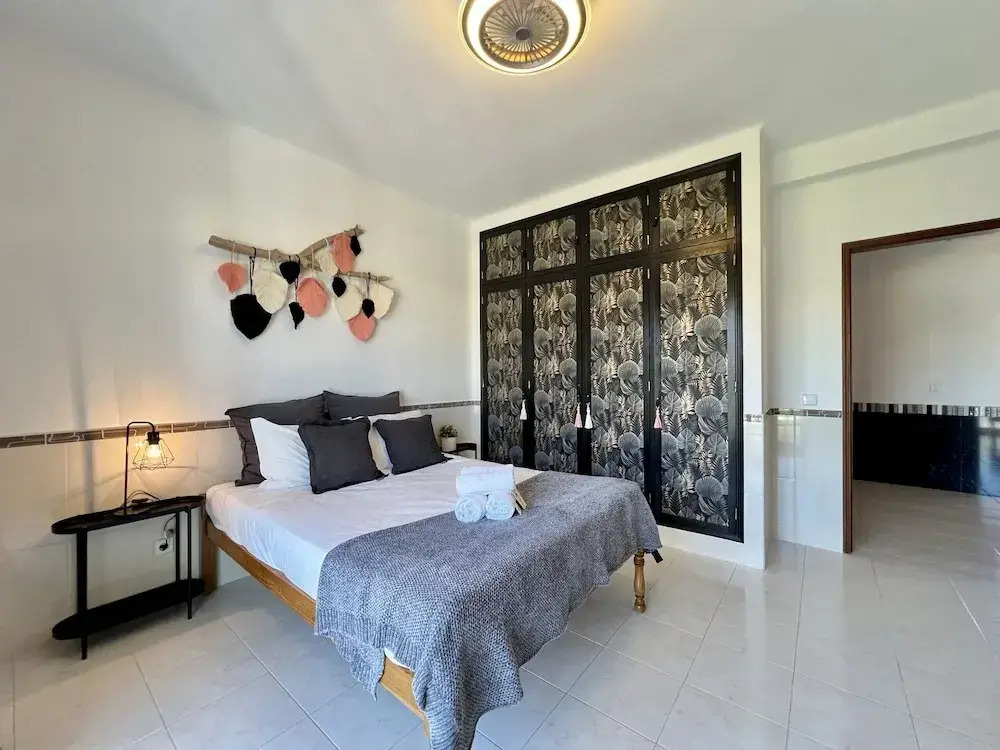 Pera Stylish Villa With Pool by Homing
