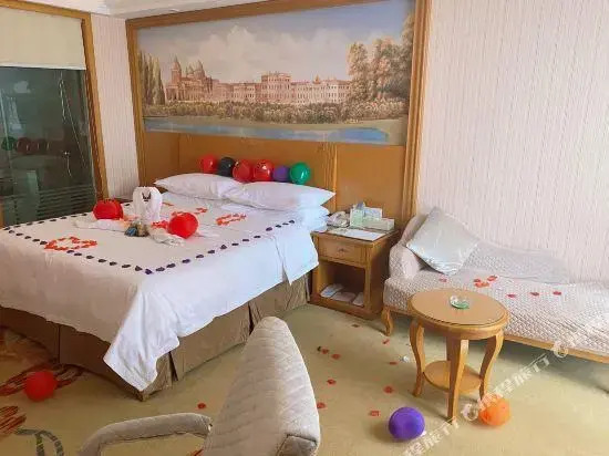 Vienna Hotel (Bijie Chuangmei)