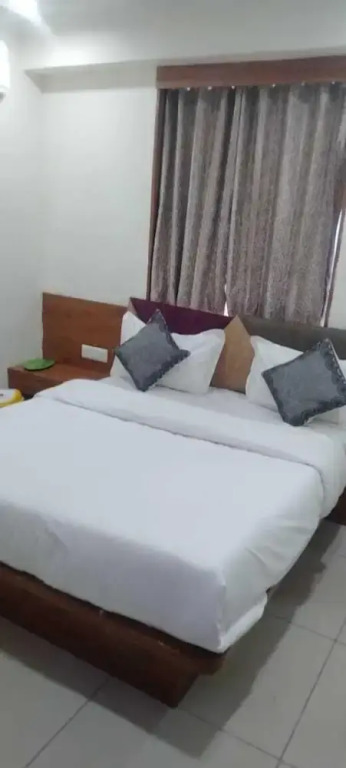 Hotel Jasraj