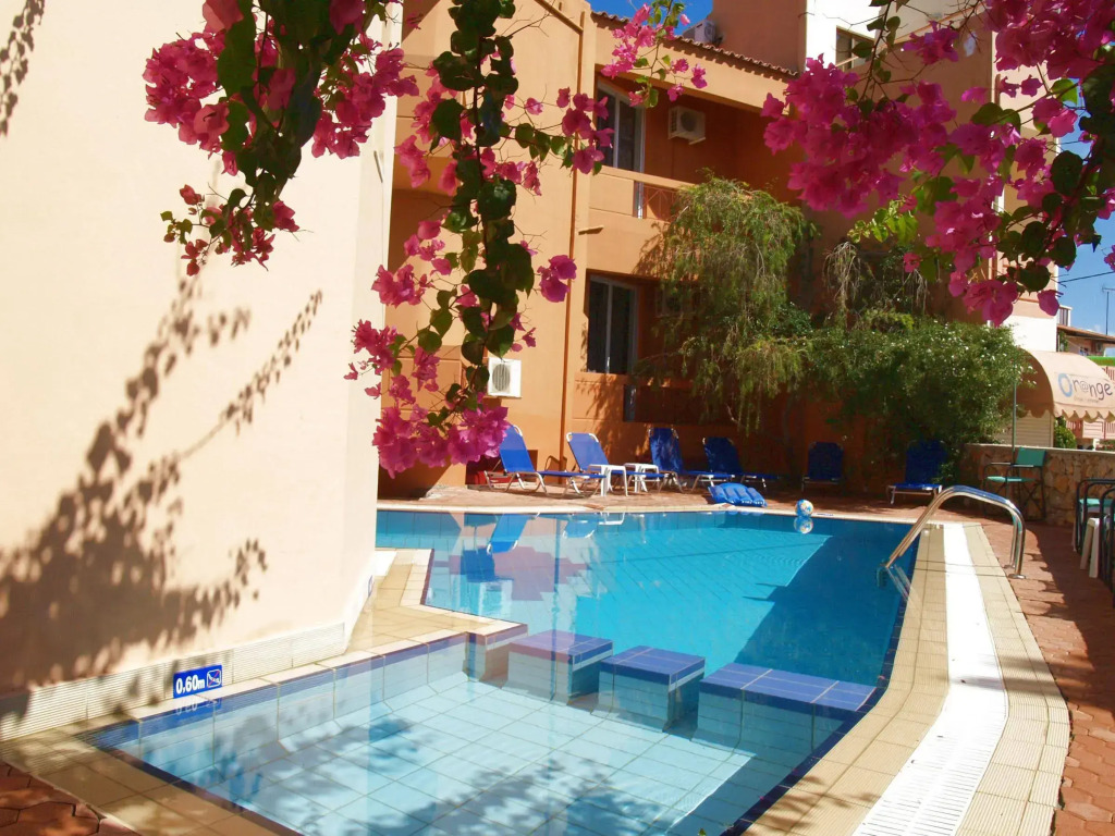 Elotia Hotel