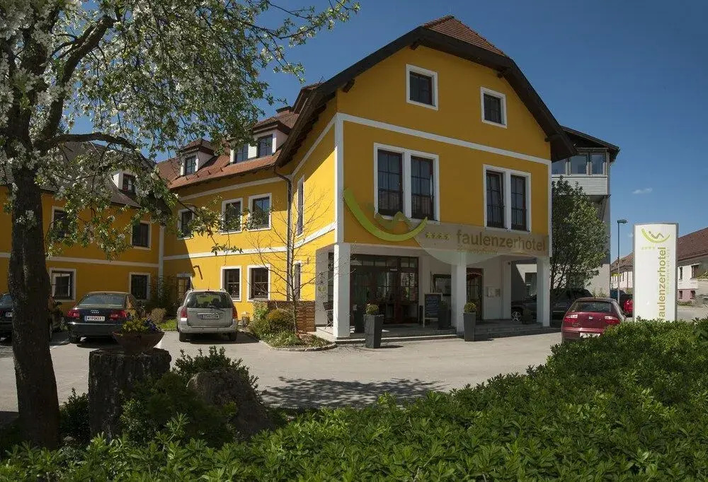 Faulenzerhotel