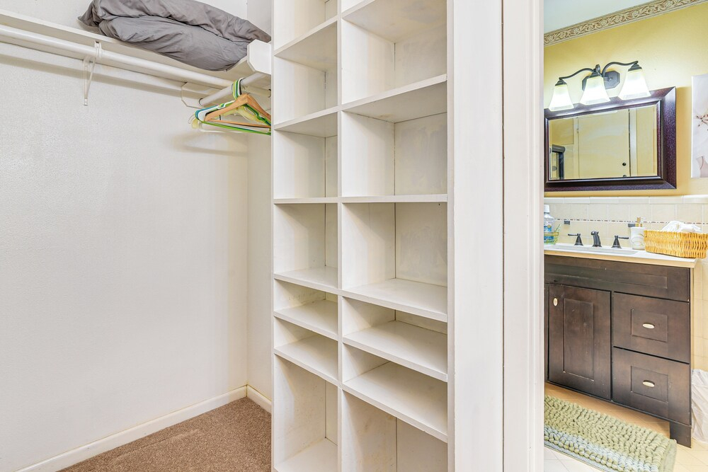 Shop, Dine & Explore: Home 3 Mi to NRG Stadium