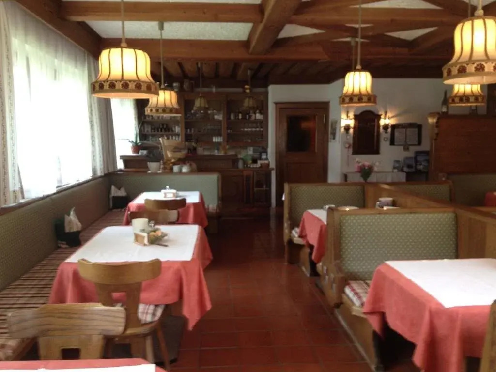 ESCHENHOF - Bed & Breakfast