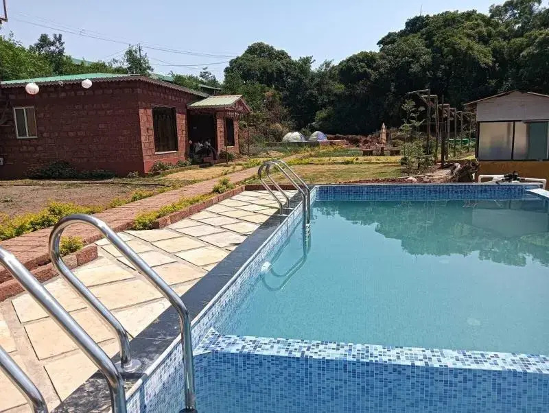 Green Heaven River Side Resort and Villa