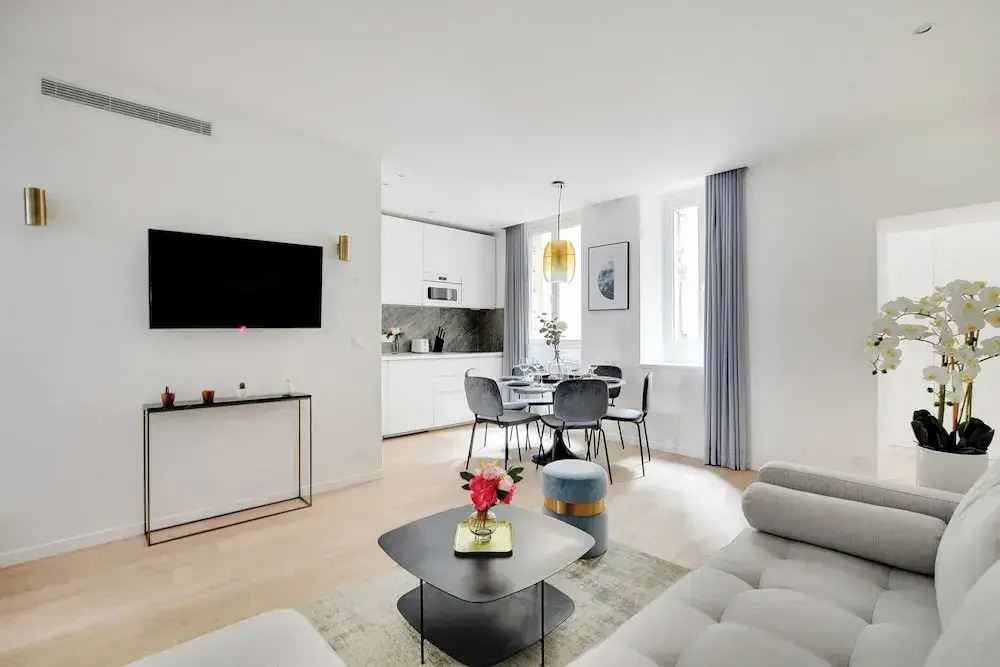 Charming Apartment - 2br/6p - In the Heart of Paris