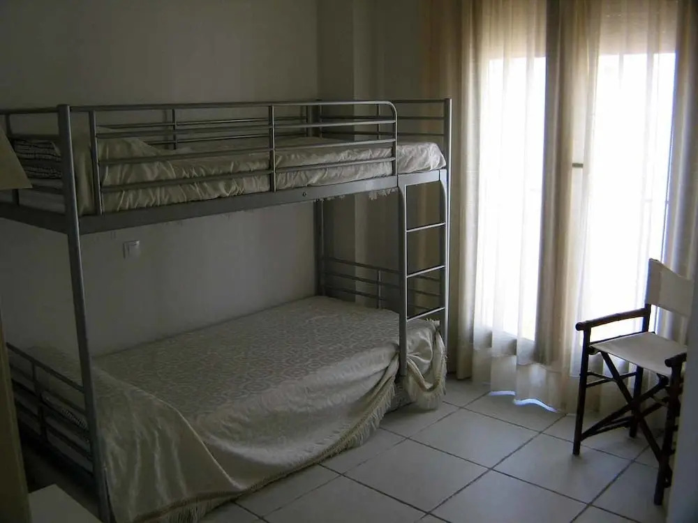 Venavera J12a - 2 Dorm 1 Bath Attic Beachfront