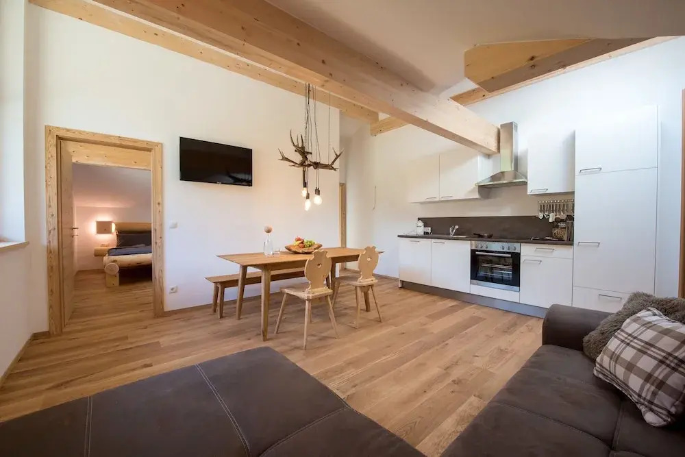 Seebacher Apartments
