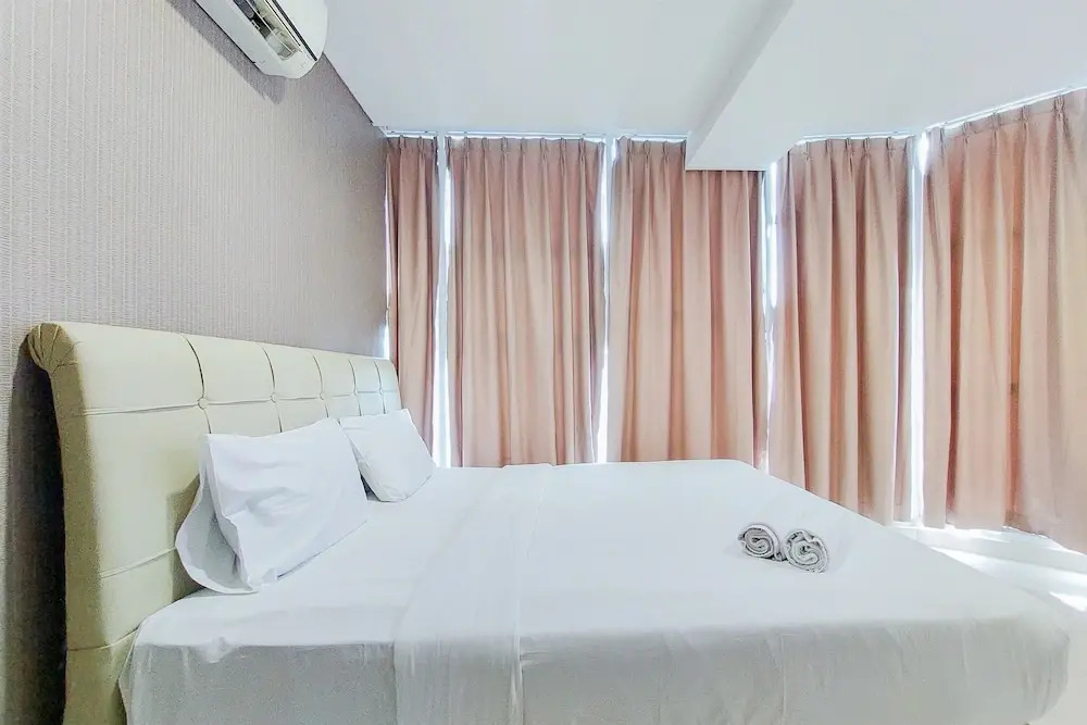 Stunning And Spacious 2Br Brooklyn Alam Sutera Apartment