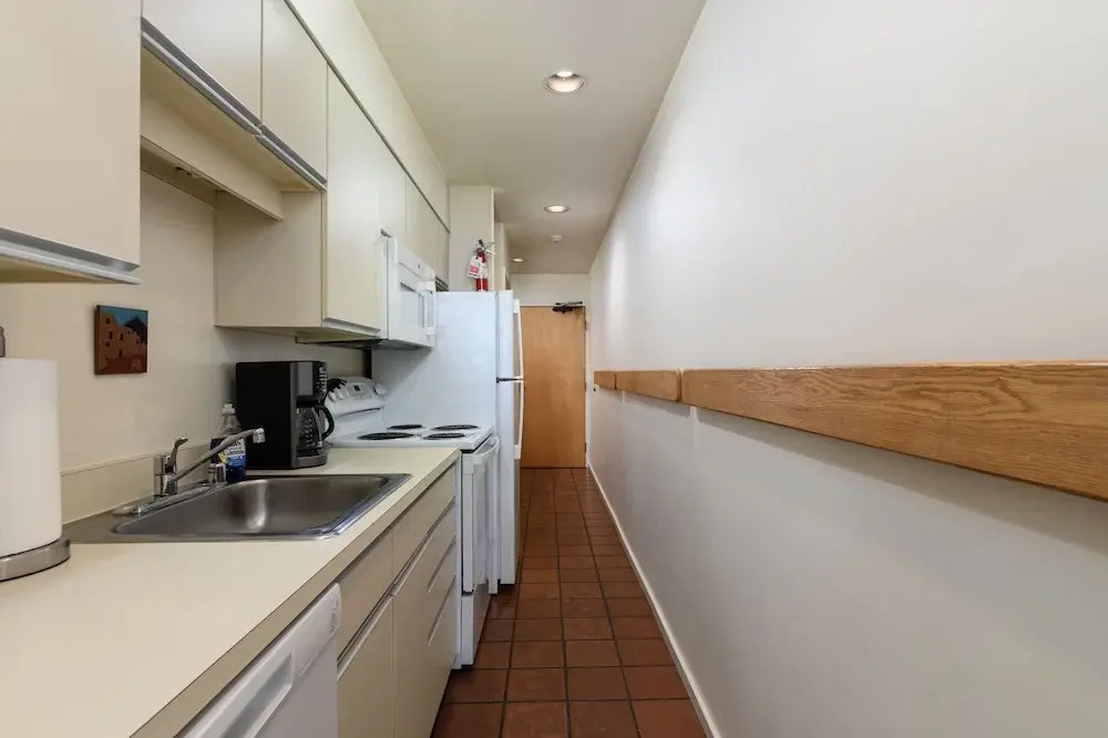 203 Village Gate 1 Bedroom Condo