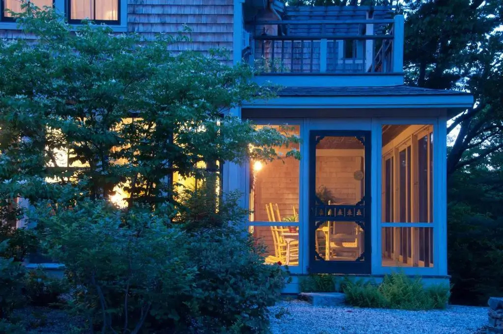 Coveside Bed & Breakfast