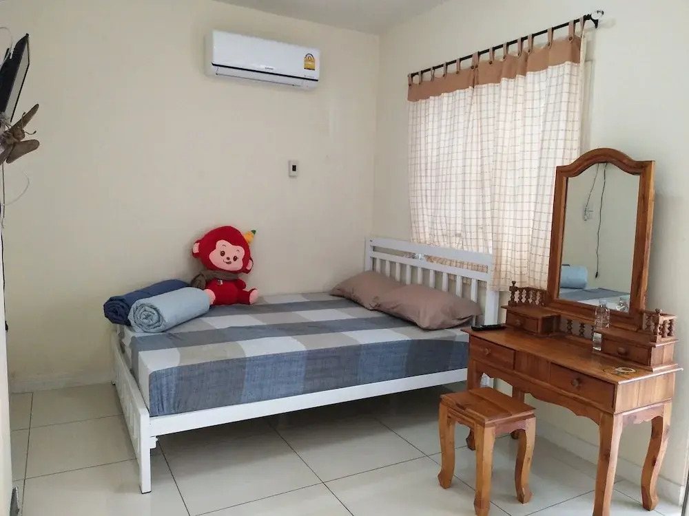 Penthai Hostel