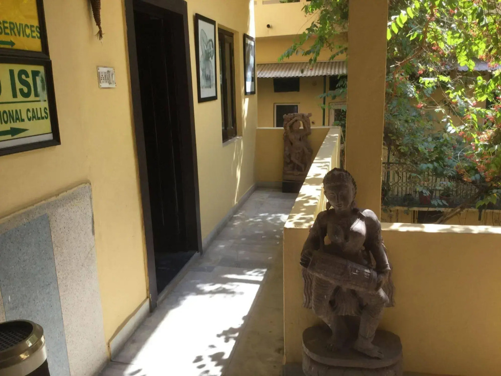Mewar Inn