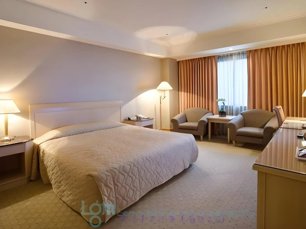 Chuto Plaza Hotel