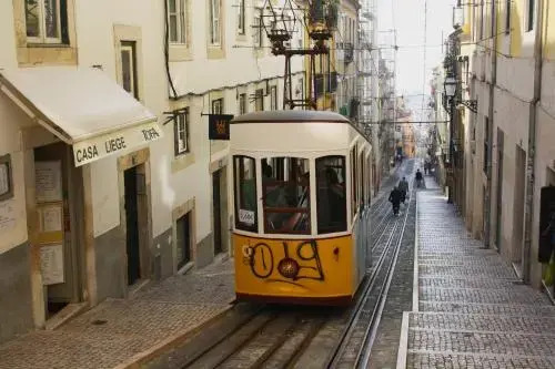 Light of Lisbon Apartments I