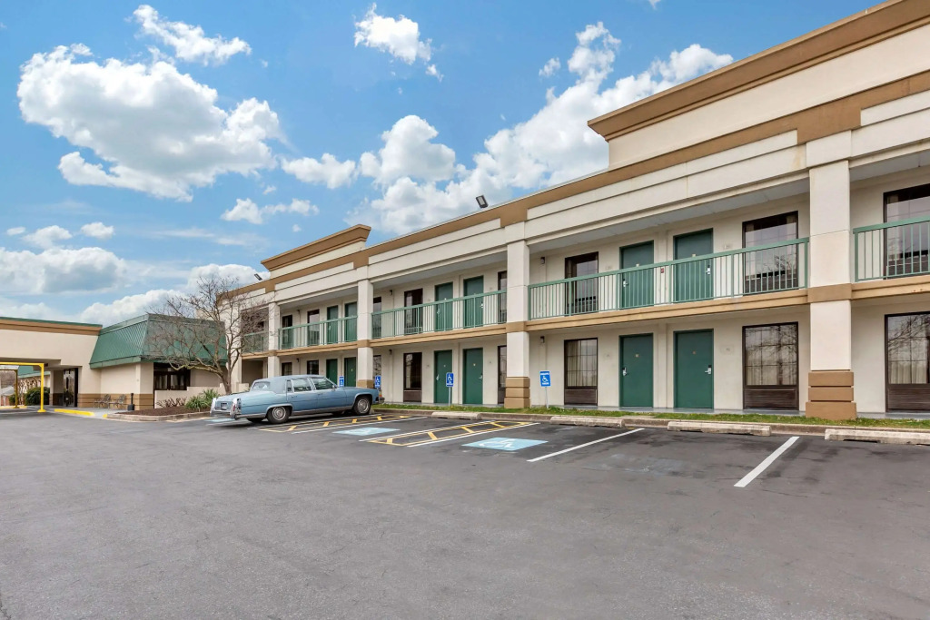 Quality Inn Windsor Mill - Baltimore