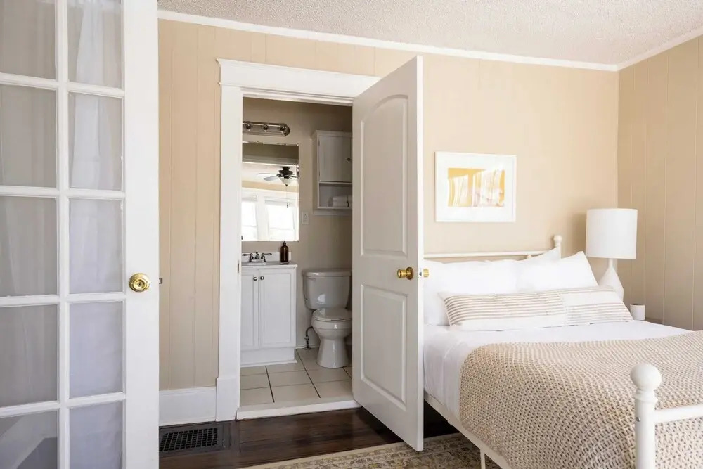 Louise by Avantstay Cute Nashville Home w/ Large Yard & Firepit!