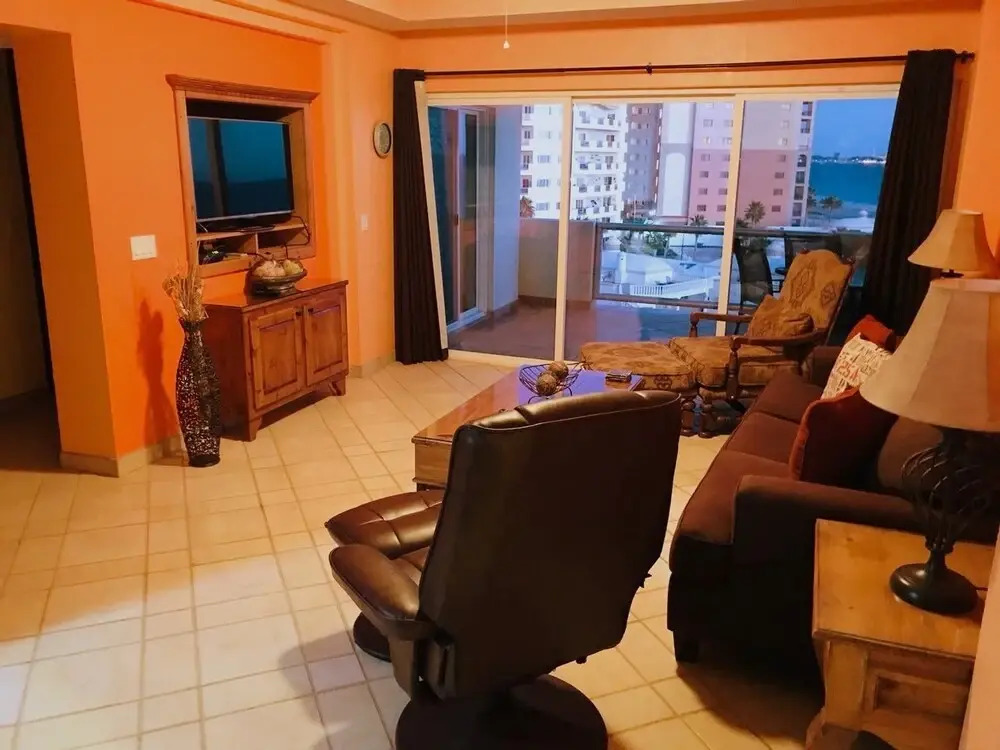 Grande Condo 501 2 Bedrooms 2 Bathrooms Condo