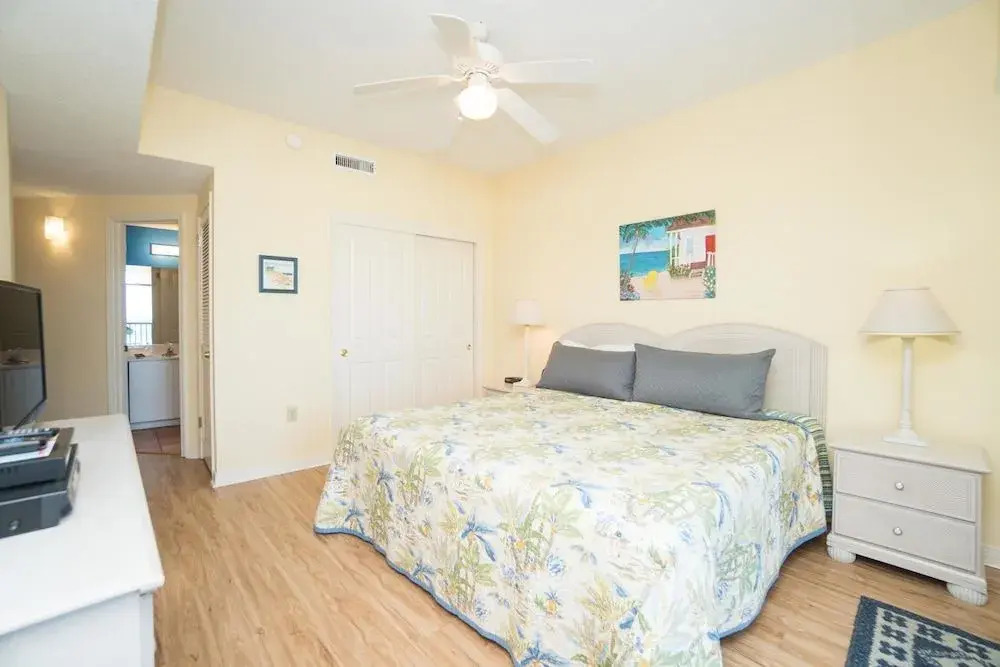 The Palms 202 Apartment 3