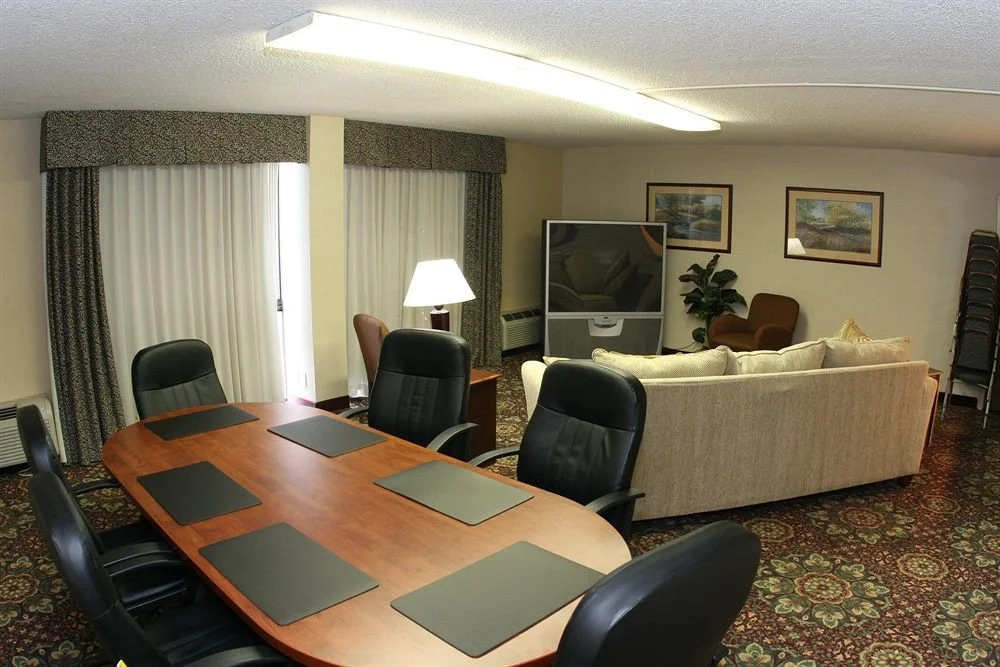 DoubleTree by Hilton Hotel Joplin