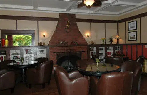 Quamichan Inn