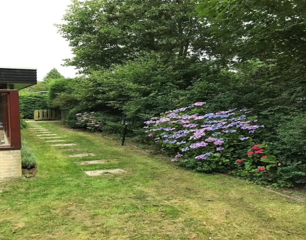 Bungalow for 4 People in Wildrijk