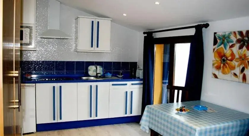 Apartamentos Turisticos Mirayuste