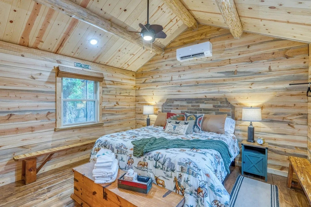 Ultimate Riverfront Retreat! Blanco Family Cabin