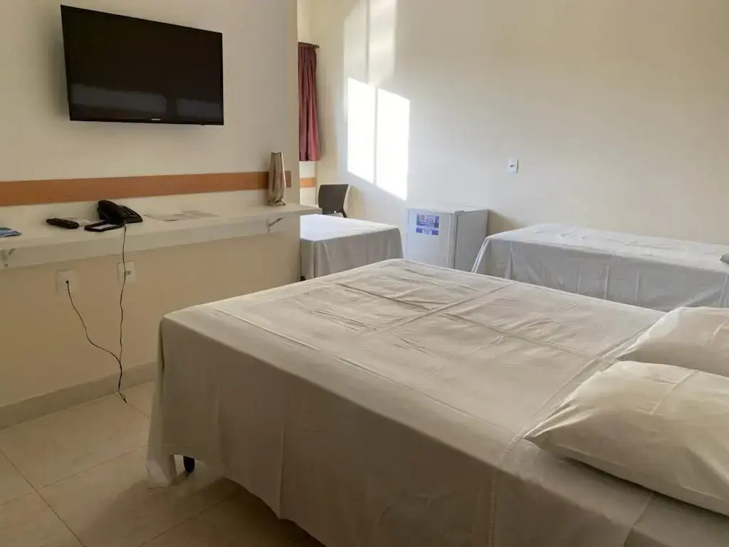 Tis Hotel 497