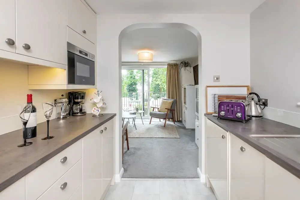 Hedgemead Court, 4 Star Gold Luxury 2 Bedroom Apartment in Bath City C