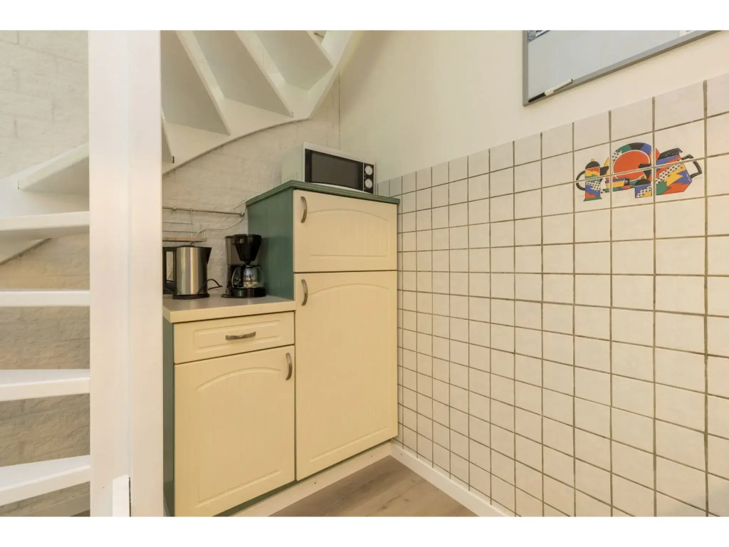 Nice Holiday Home in Quiet Park near Veerse Meer