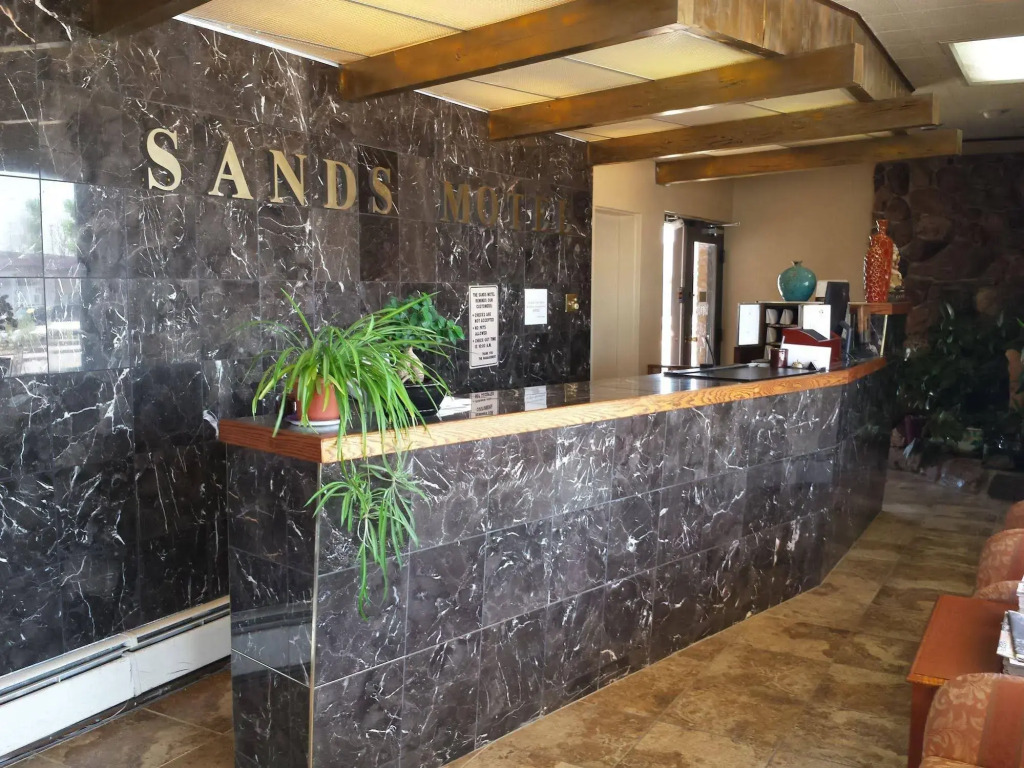 Sands Motel