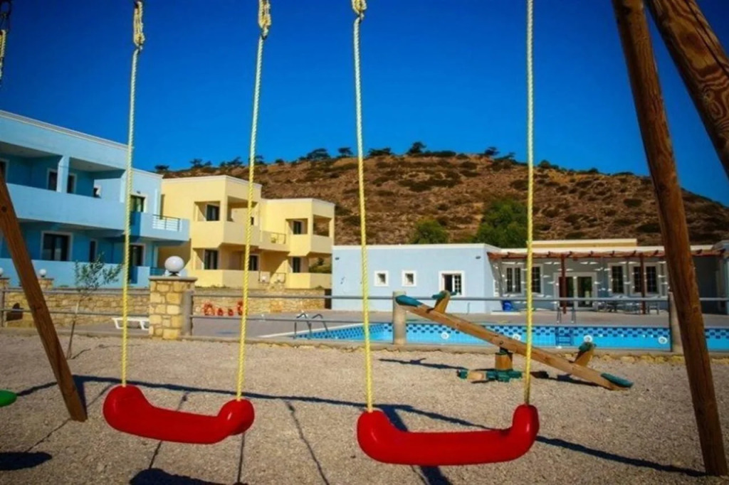 Diakonis Studios