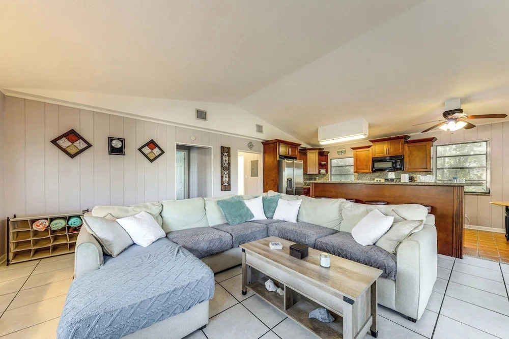 Unwind in the Keys! Extended-stay Big Pine Home