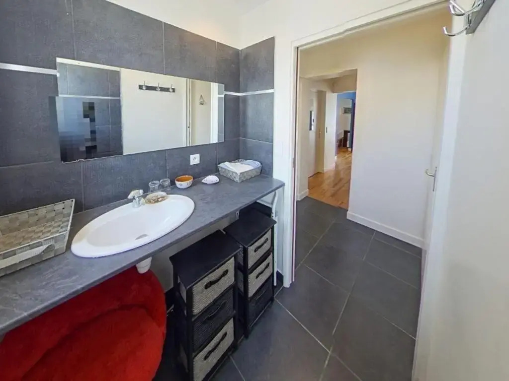 Appartement Port-Louis, 2 pièces, 4 personnes - FR-1-349-77